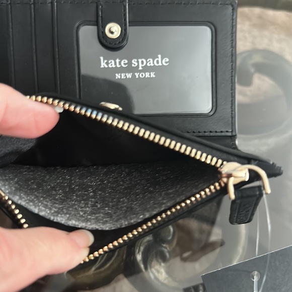 Kate Spade ❤️Jackson Small Slim Bifold Wallet ~Black Pebbled Leather #WLRU5472 - Picture 4 of 7